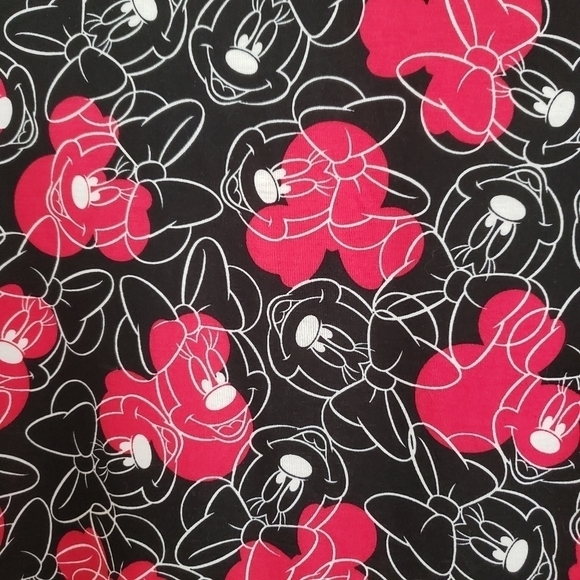 Minnie Mouse Classic T Disney t-shirt Size Small LulaRoe - Picture 9 of 14
